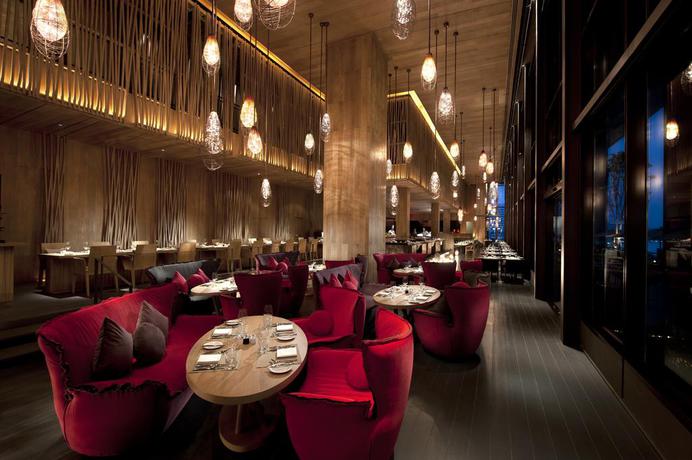 Imagen de los interiores del Hotel Hilton Pattaya. Foto 16