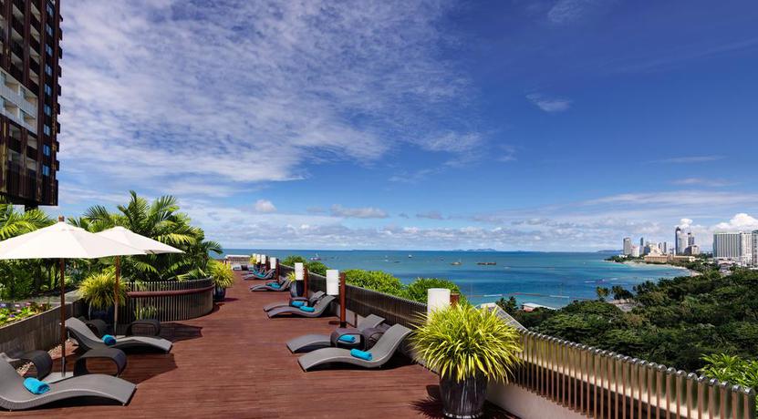 Imagen de los exteriores del Hotel Hilton Pattaya. Foto 12