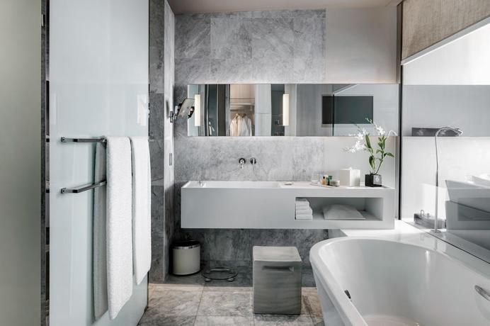 Imagen de la habitación del Hotel Hilton Pattaya. Foto 9