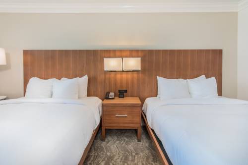 Imagen de la habitación del Hotel Hilton Pensacola Beach. Foto 8