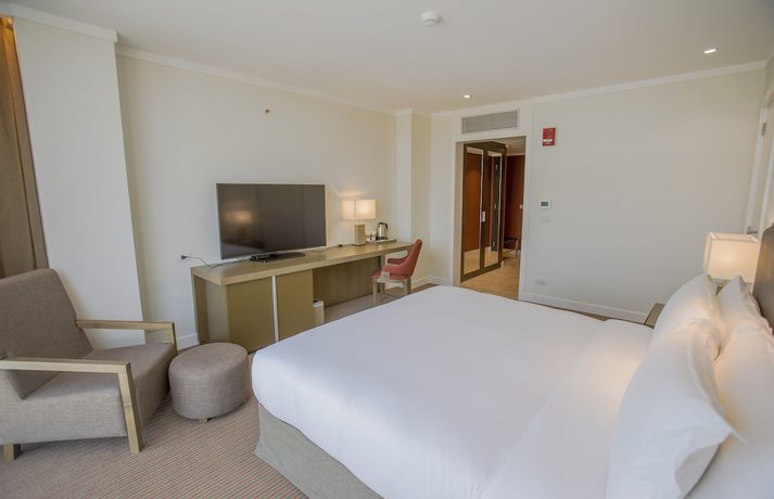 Imagen de la habitación del Hotel Hilton Pilar. Foto 17