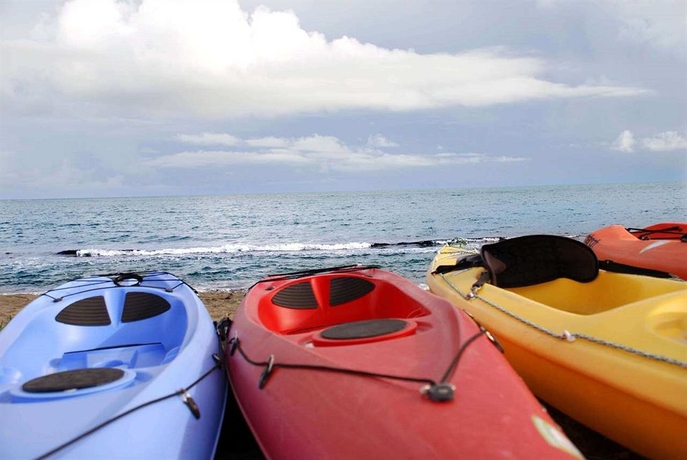 Imagen de los exteriores del Hotel Hilton Ponce Golf and Casino Resort. Foto 9