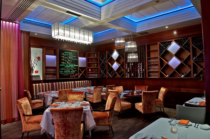 Imagen del bar/restaurante del Hotel Hilton Ponce Golf and Casino Resort. Foto 5