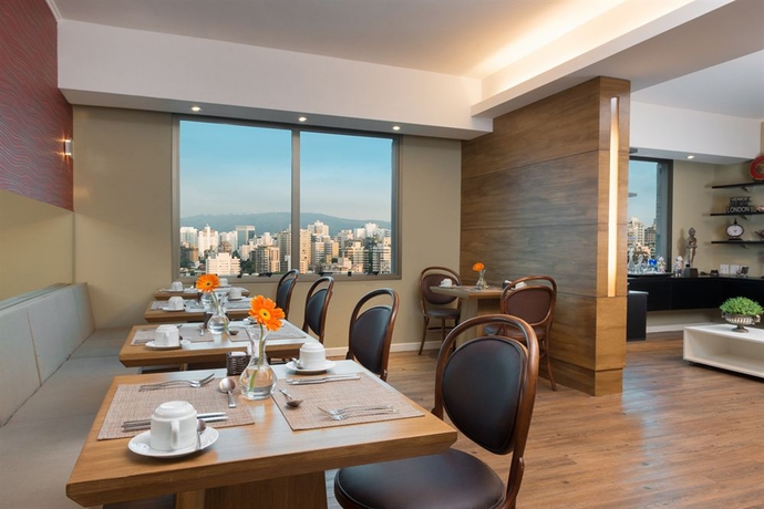 Imagen de los interiores del Hotel Hilton Porto Alegre. Foto 14