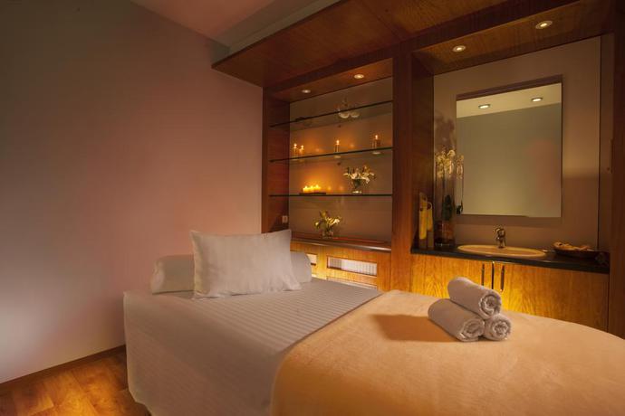 Imagen de los interiores del Hotel Hilton Prague. Foto 18