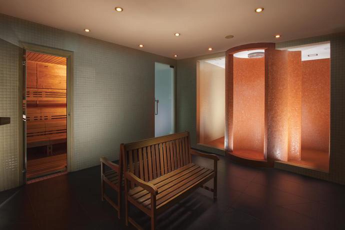 Imagen de los interiores del Hotel Hilton Prague. Foto 19