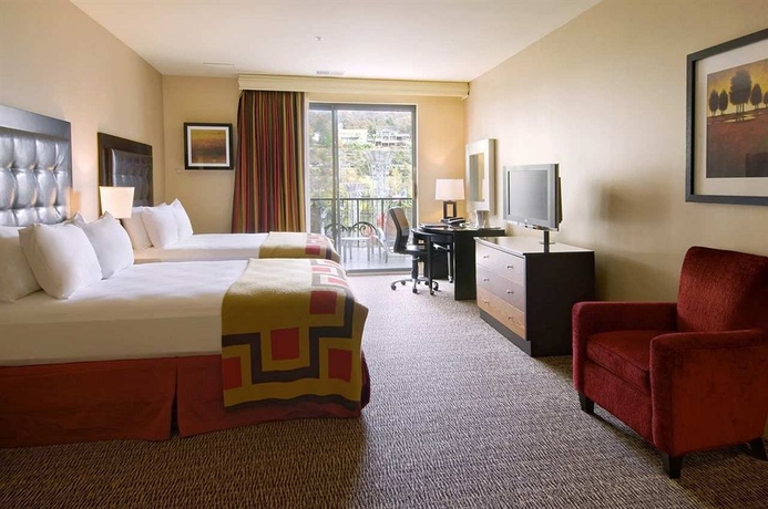 Imagen de la habitación del Hotel Hilton Promenade At Branson Landing. Foto 3