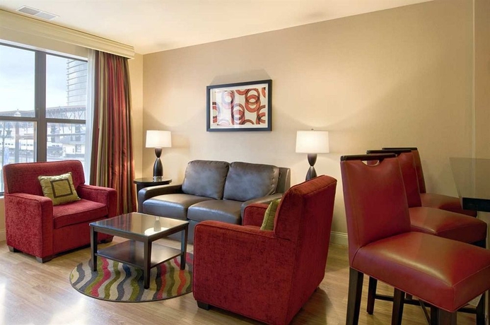 Imagen de los interiores del Hotel Hilton Promenade At Branson Landing. Foto 7