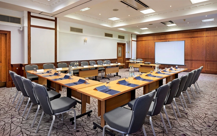 Imagen de los interiores del Hotel Hilton Puckrup Hall Tewkesbury. Foto 10