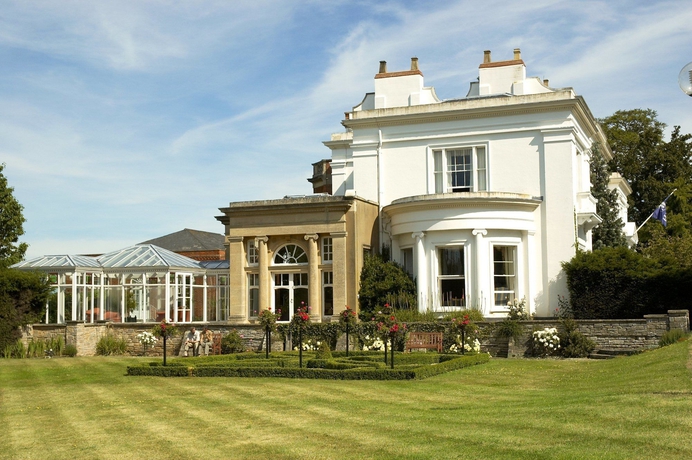 Imagen de los exteriores del Hotel Hilton Puckrup Hall Tewkesbury. Foto 4