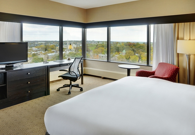 Imagen de la habitación del Hotel Hilton Quebec. Foto 14