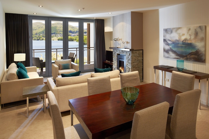 Imagen de los interiores del Hotel Hilton Queenstown Resort and Spa. Foto 13