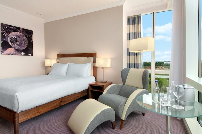 Imagen de la habitación del Hotel Hilton Reading. Foto 4
