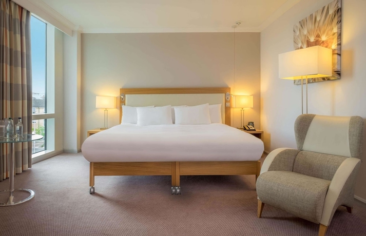 Imagen de la habitación del Hotel Hilton Reading. Foto 8
