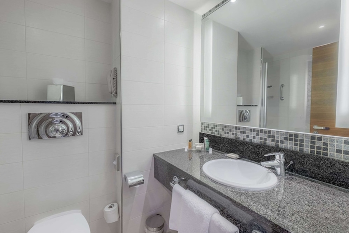Imagen de la habitación del Hotel Hilton Reading. Foto 9