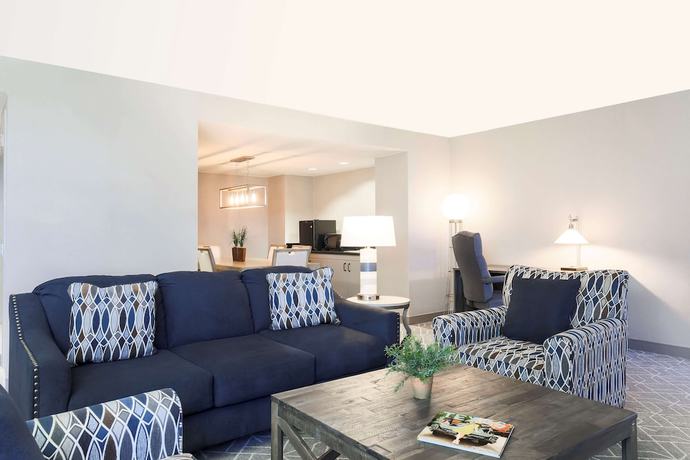 Imagen de la habitación del Hotel Hilton Richardson Dallas. Foto 7