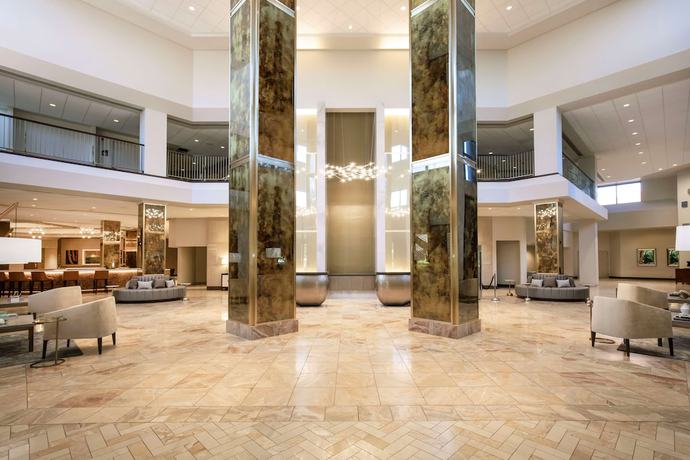 Imagen de los interiores del Hotel Hilton Richardson Dallas. Foto 18