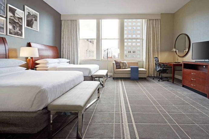Imagen de la habitación del Hotel Hilton Richmond Downtown. Foto 7