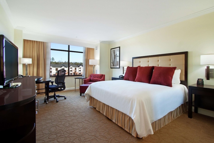 Imagen de la habitación del Hotel Hilton Richmond and Spa/short Pump. Foto 5