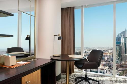 Imagen de la habitación del Hotel Hilton Riyadh Olaya. Foto 13