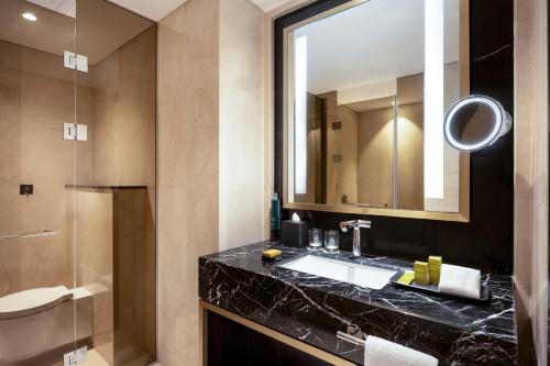 Imagen de la habitación del Hotel Hilton Riyadh Olaya. Foto 15