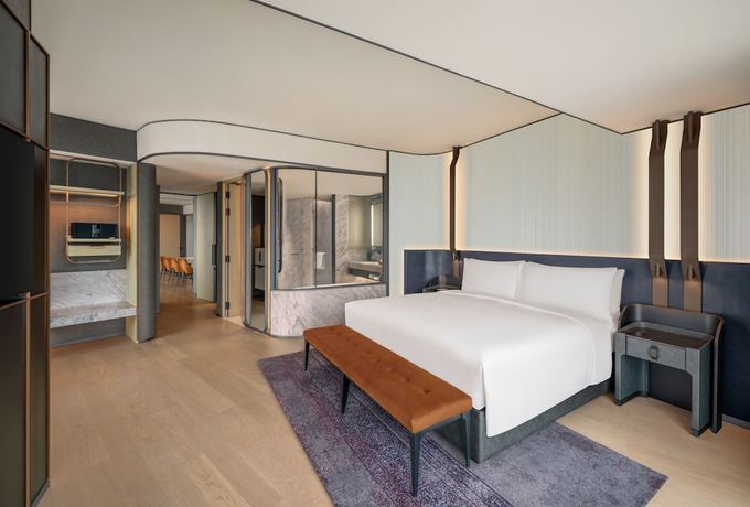 Imagen de la habitación del Hotel Hilton Saigon. Foto 17