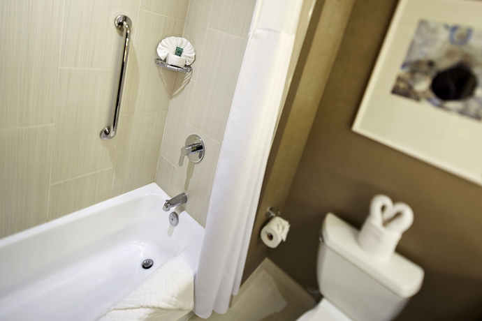 Imagen de la habitación del Hotel Hilton San Diego Mission Valley. Foto 3