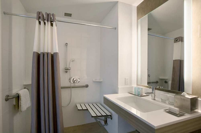 Imagen de la habitación del Hotel Hilton San Jose. Foto 5