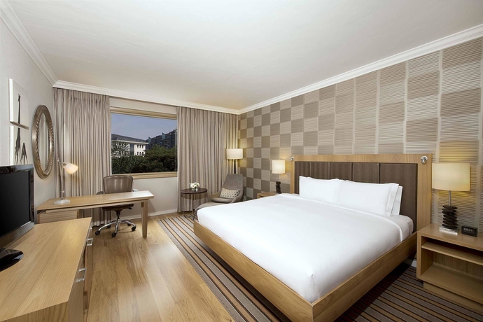 Imagen de la habitación del Hotel Hilton Sandton. Foto 4