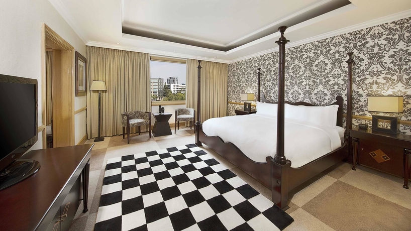 Imagen de la habitación del Hotel Hilton Sandton. Foto 11