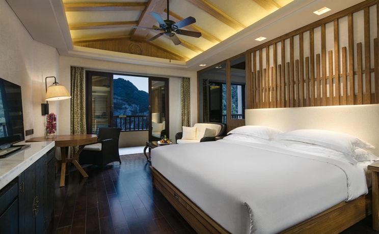 Imagen de la habitación del Hotel Hilton Sanqingshan Resort. Foto 2