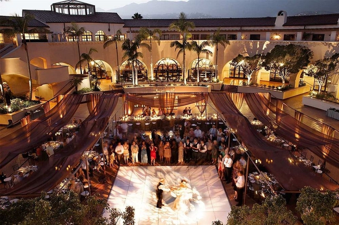 Imagen de los exteriores del Hotel Hilton Santa Barbara Beachfront Resort. Foto 11