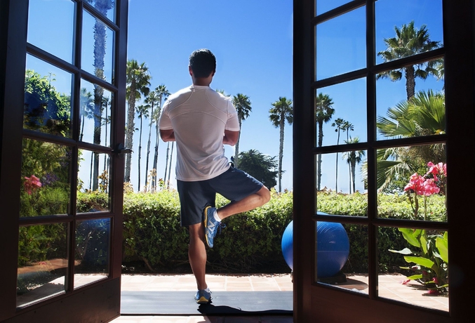 Imagen de los interiores del Hotel Hilton Santa Barbara Beachfront Resort. Foto 15