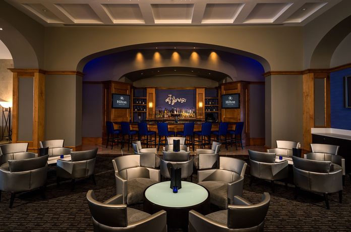 Imagen del bar/restaurante del Hotel Hilton Santa Clara. Foto 3