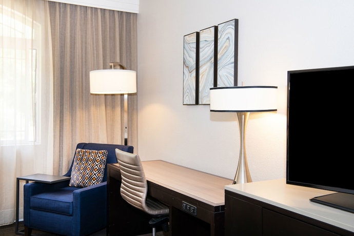 Imagen de la habitación del Hotel Hilton Santa Cruz/scotts Valley. Foto 2