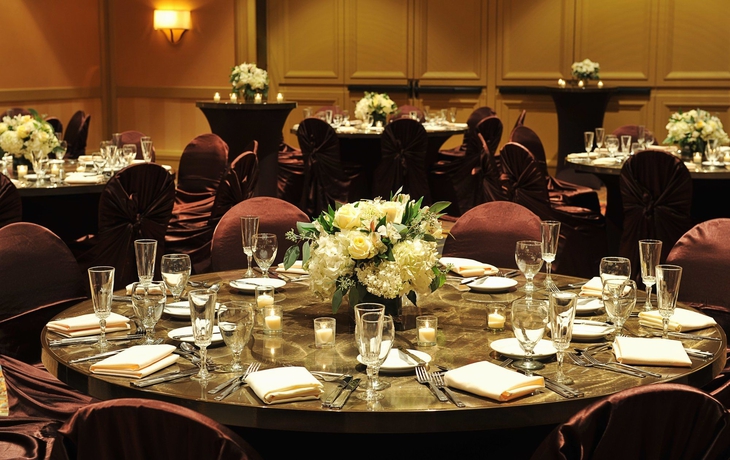 Imagen de los interiores del Hotel Hilton Santa Fe Historic Plaza. Foto 10