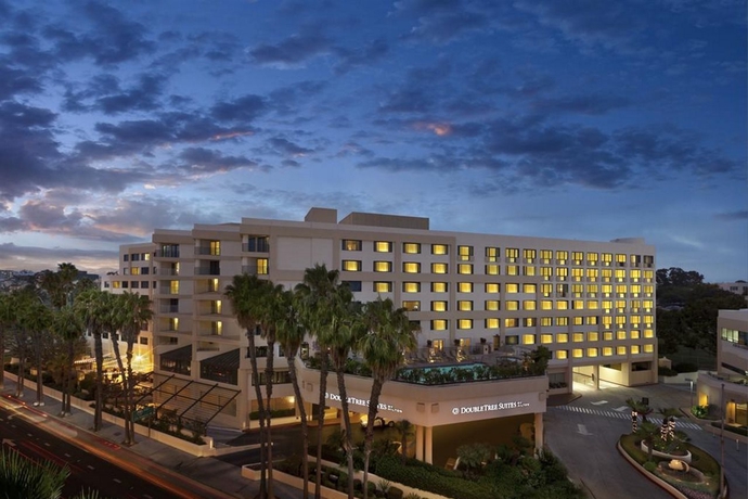 Imagen general del Hotel Hilton Santa Monica Hotel and Suites. Foto 2