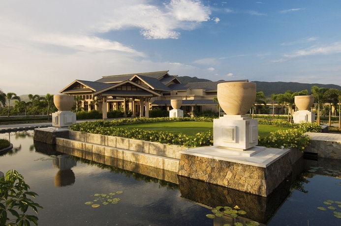 Imagen de los exteriores del Hotel Hilton Sanya Yalong Bay Resort and Spa. Foto 9