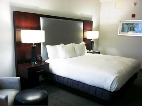 Imagen de la habitación del Hotel Hilton Scranton & Conference Center. Foto 10