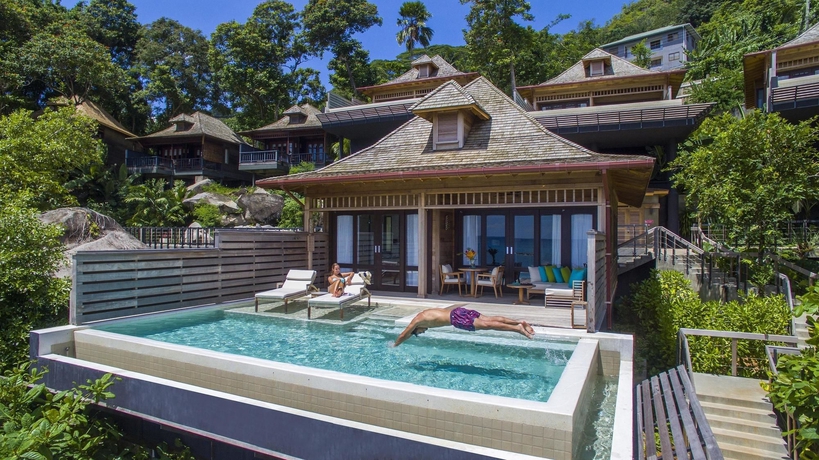 Imagen de la piscina del Hotel Hilton Seychelles Northolme Resort and Spa. Foto 15
