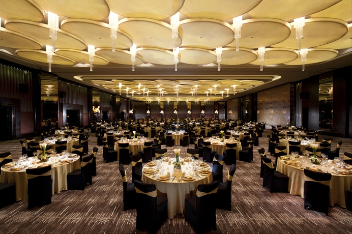 Imagen de los interiores del Hotel Hilton Shanghai Hongqiao. Foto 9