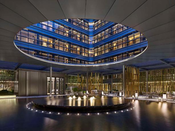 Imagen de los interiores del Hotel Hilton Shanghai Hongqiao International Airport. Foto 11