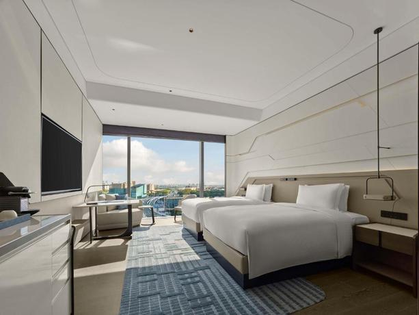 Imagen de la habitación del Hotel Hilton Shanghai Hongqiao International Airport. Foto 9