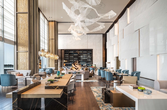 Imagen de los interiores del Hotel Hilton Shenzhen World Exhibition and Convention Center. Foto 12
