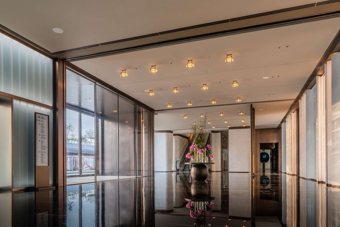 Imagen de los interiores del Hotel Hilton Shenzhen World Exhibition and Convention Center. Foto 18