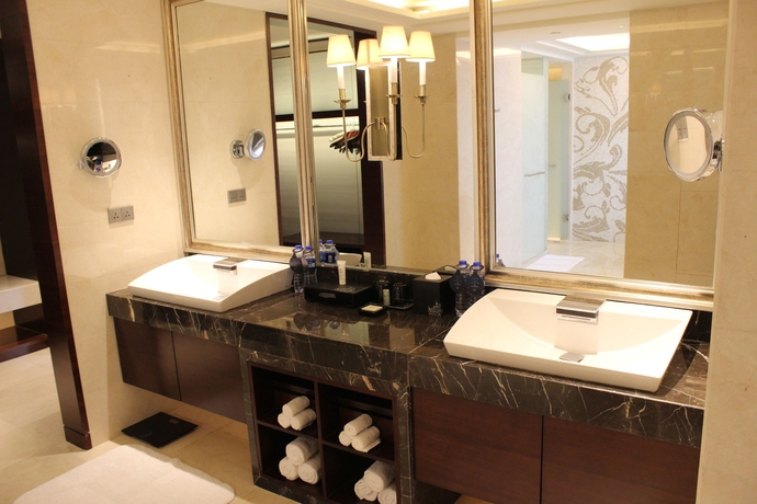 Imagen de la habitación del Hotel Hilton Shijiazhuang. Foto 5