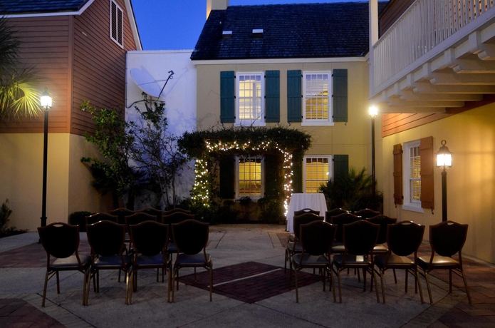 Imagen de los exteriores del Hotel Hilton St. Augustine Historic Bayfront. Foto 8