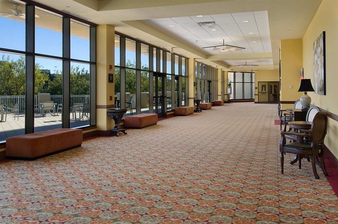 Imagen de los interiores del Hotel Hilton St. Petersburg Carillon Park. Foto 9