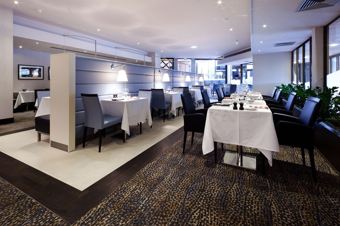 Imagen del bar/restaurante del Hotel Hilton Strasbourg. Foto 3