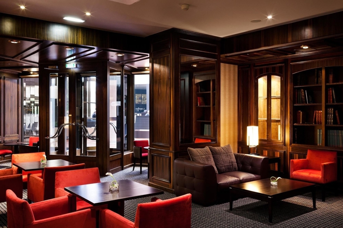 Imagen de los interiores del Hotel Hilton Strasbourg. Foto 11